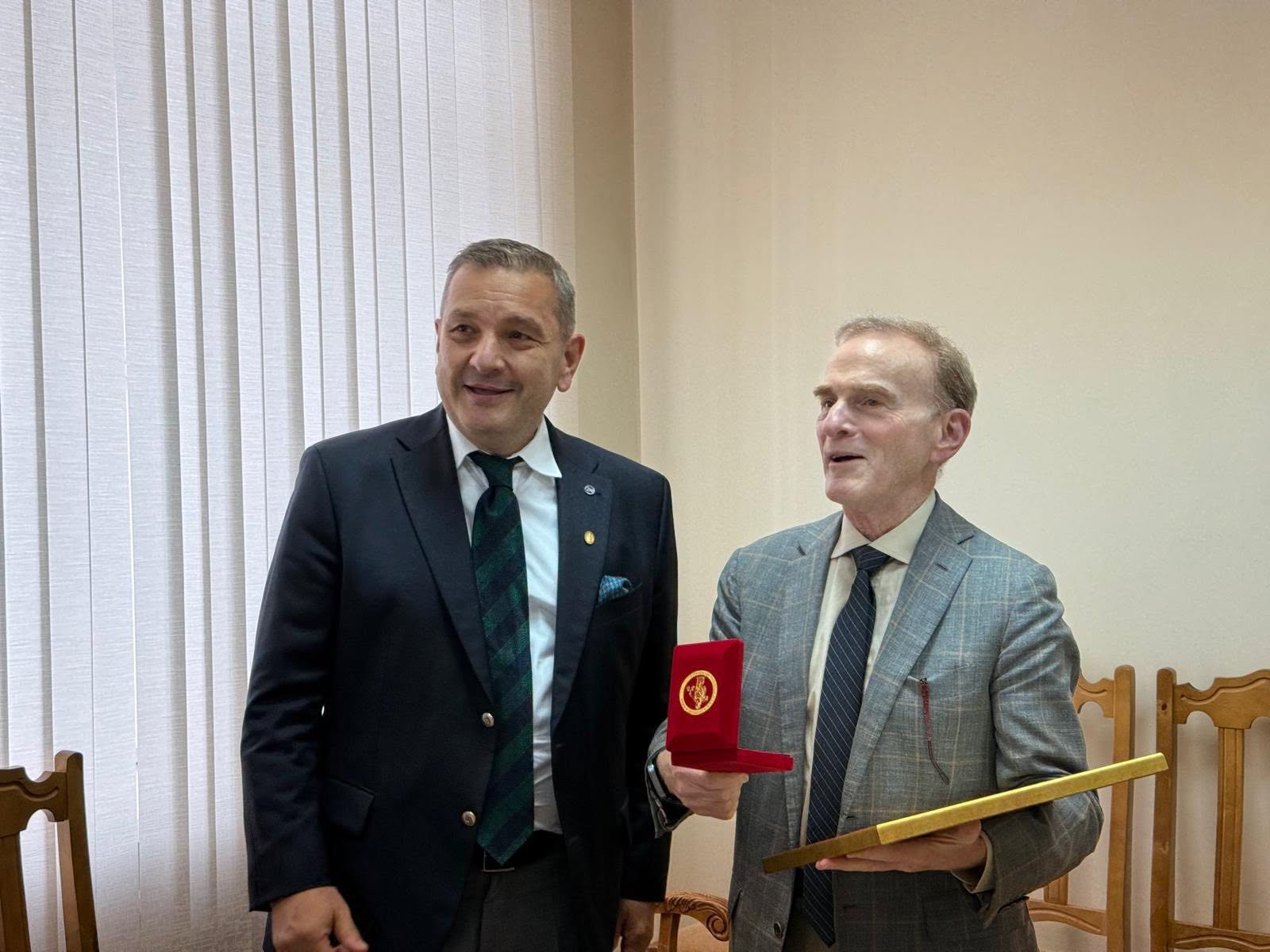  Ședința festivă dedicată aniversării a 65 de ani de la fondarea AȘM